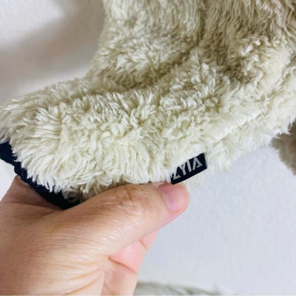 ZYIA Active Teddy 1/4 Zip Pocket Jacket Cream Size:XS - Picture 9 of 9